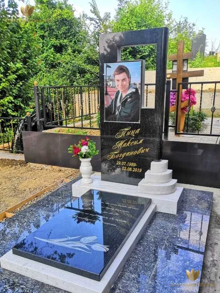 Элитный памятник Грация 46
